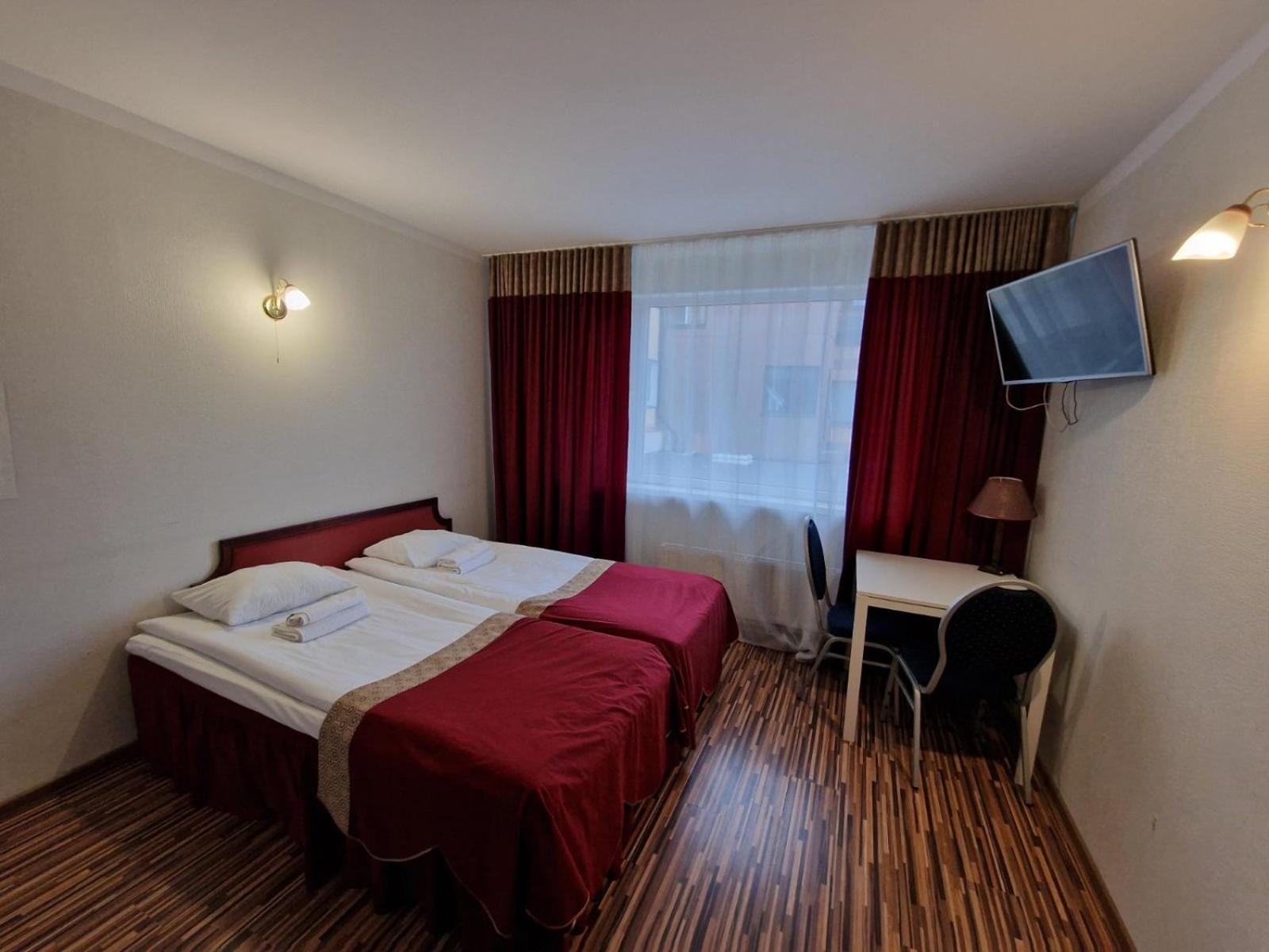 Ecoland Hotel Reval Esterno foto